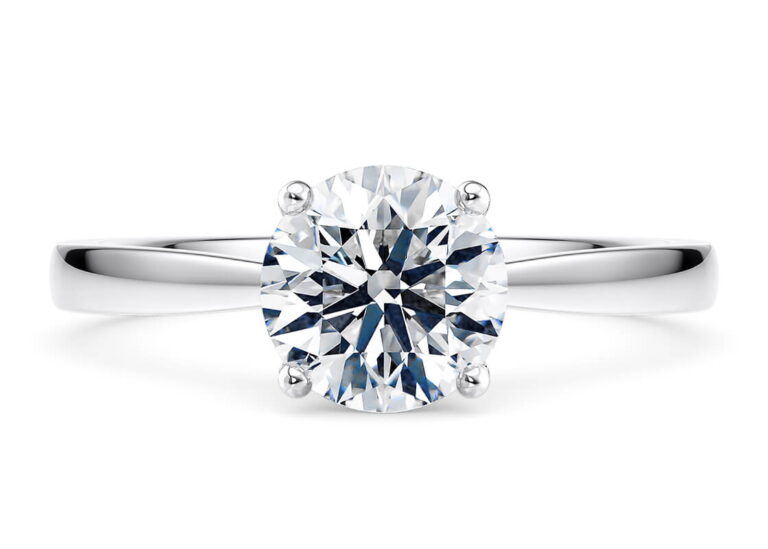 Delicacy Solitaire Round Cut Engagement Ring